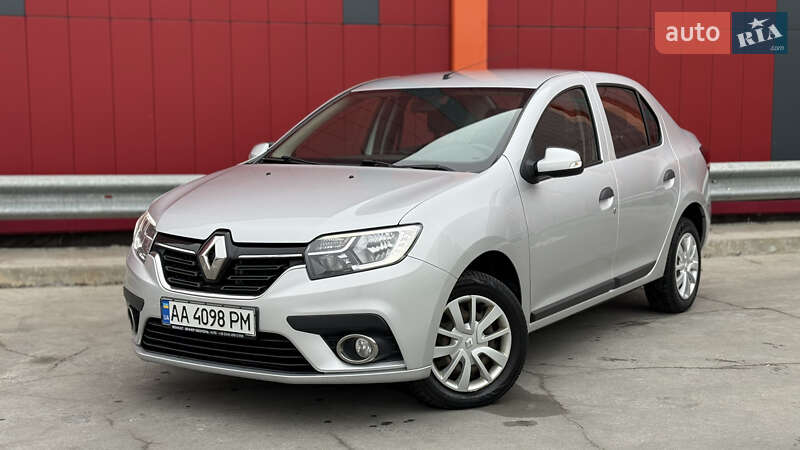 Седан Renault Logan 2017 в Киеве