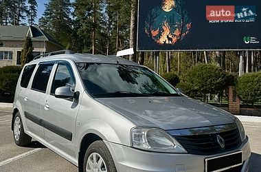 Универсал Renault Logan 2009 в Лебедине