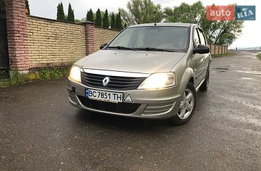 Седан Renault Logan 2009 в Самборі