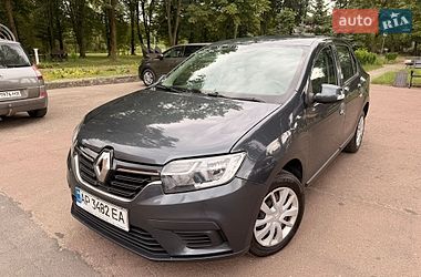 Седан Renault Logan 2017 в Калуше
