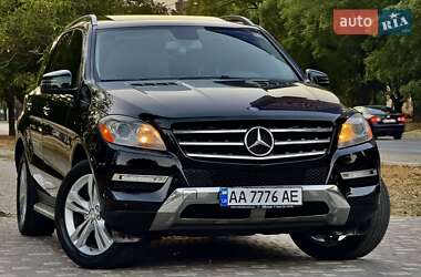 Позашляховик / Кросовер Mercedes-Benz M-Class 2012 в Одесі