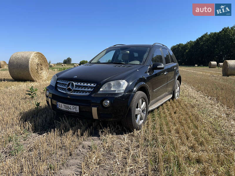 Внедорожник / Кроссовер Mercedes-Benz M-Class 2006 в Киеве Внедорожник / Кроссовер Mercedes-Benz M-Class 2006 в Киеве
