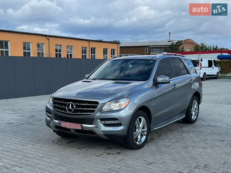 Внедорожник / Кроссовер Mercedes-Benz M-Class 2012 в Нововолынске