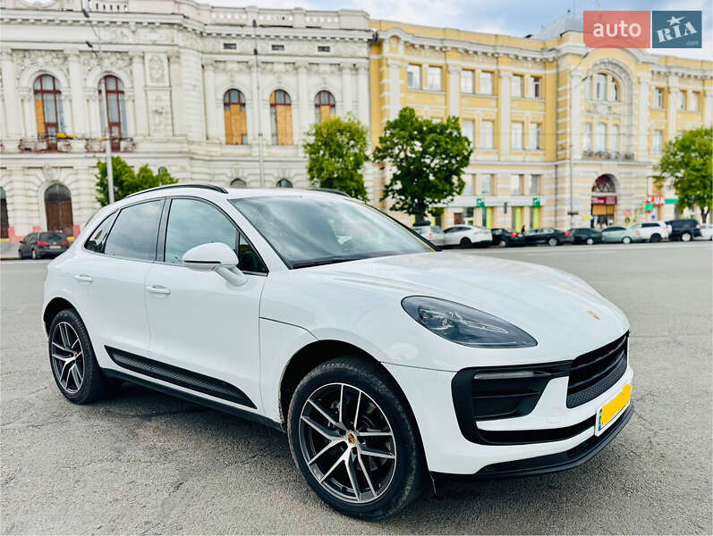 Внедорожник / Кроссовер Porsche Macan 2022 в Киеве