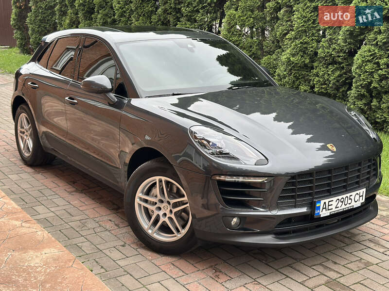 Внедорожник / Кроссовер Porsche Macan 2017 в Киеве Внедорожник / Кроссовер Porsche Macan 2017 в Киеве