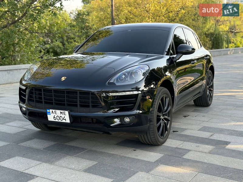 Внедорожник / Кроссовер Porsche Macan 2017 в Днепре Внедорожник / Кроссовер Porsche Macan 2017 в Днепре