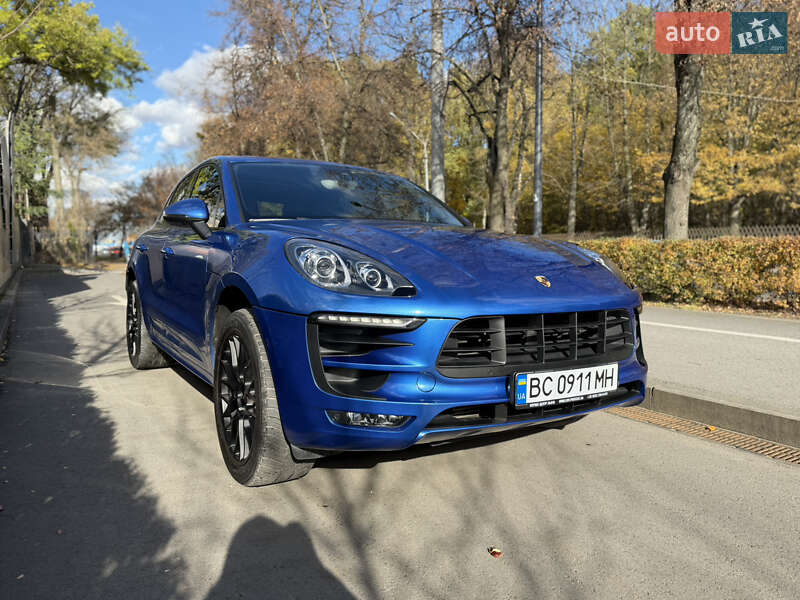 Позашляховик / Кросовер Porsche Macan 2015 в Львові Позашляховик / Кросовер Porsche Macan 2015 в Львові