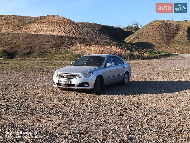 Седан Kia Magentis 2009 в Овидиополе