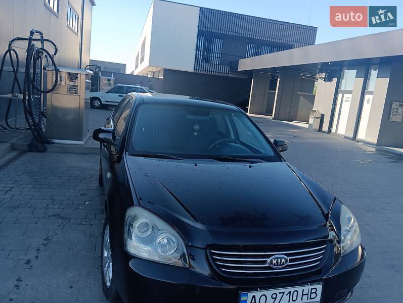 Седан Kia Magentis 2008 в Ужгороде