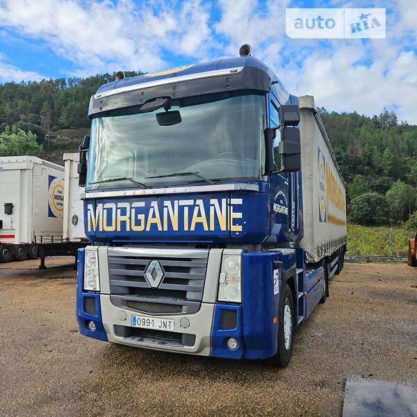 Тягач Renault Magnum 2012 в Львове