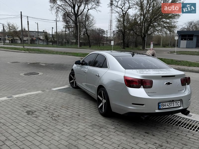 Седан Chevrolet Malibu 2012 в Запорожье