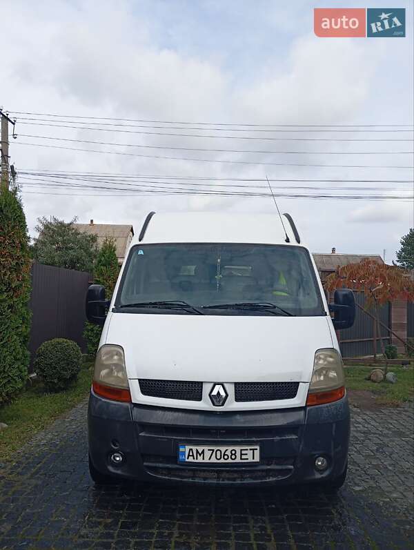 Грузовой фургон Renault Master 2004 в Житомире