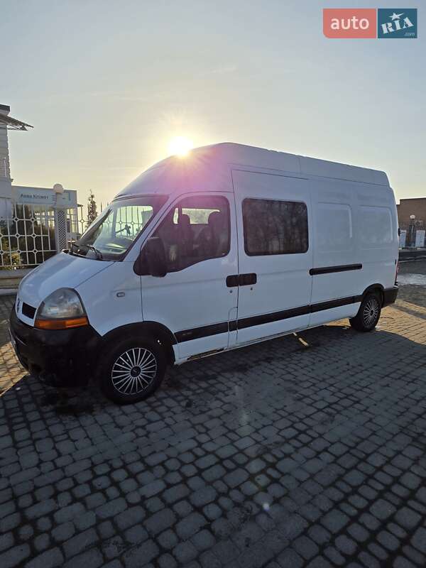 Грузовой фургон Renault Master 2004 в Ивано-Франковске