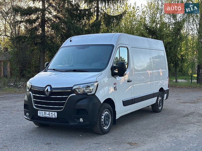 Вантажний фургон Renault Master 2021 в Радивиліві