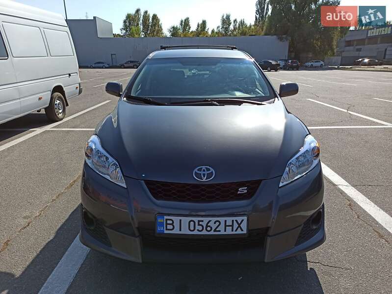 Хэтчбек Toyota Matrix 2008 в Полтаве