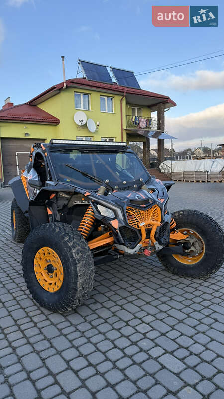 Квадроцикл спортивний BRP Maverick X3 2020 в Львові