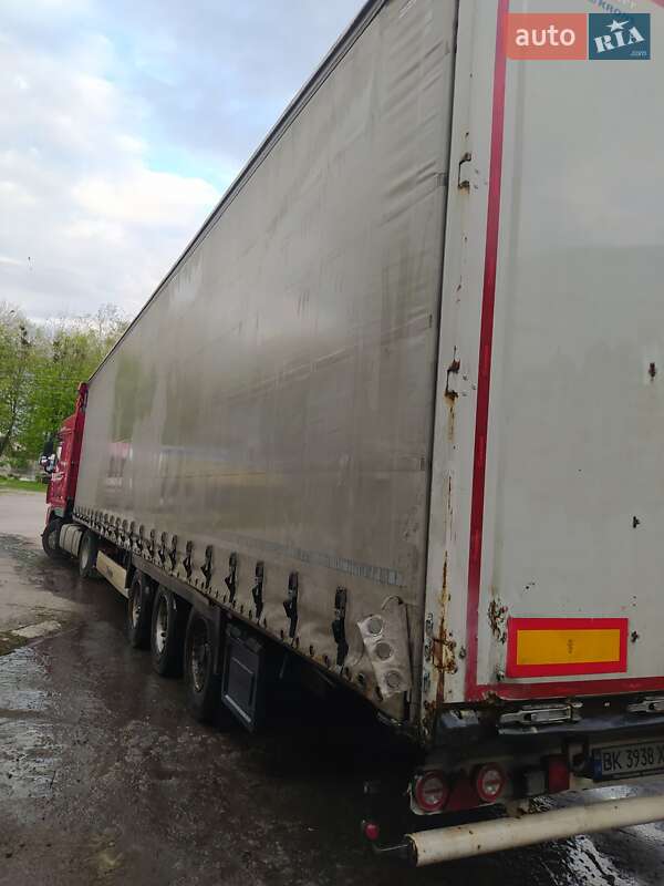 Тентованный борт (штора) - полуприцеп Krone Mega 2012 в Корце