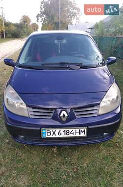 Хетчбек Renault Megane Scenic 2005 в Городку