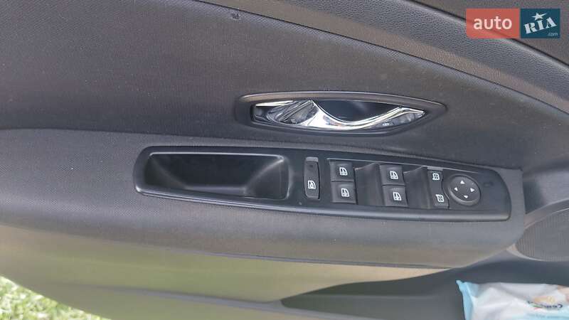 Универсал Renault Megane 2013 в Черновцах