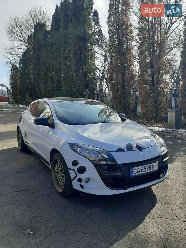Купе Renault Megane 2011 в Умани Купе Renault Megane 2011 в Умани