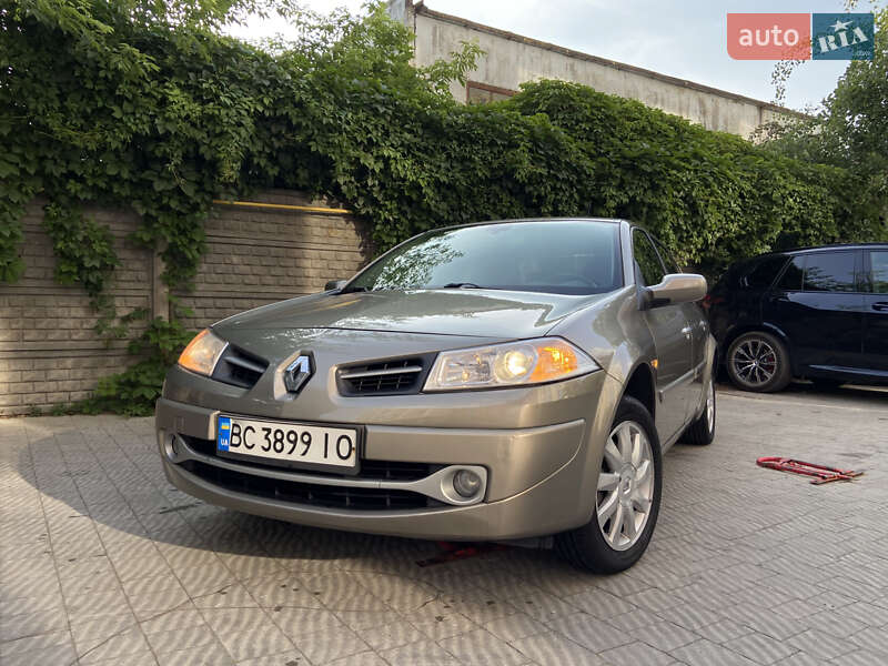 Седан Renault Megane 2008 в Львове
