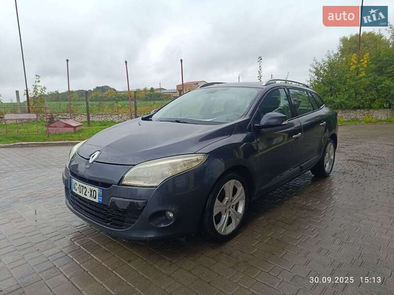 Универсал Renault Megane 2009 в Городке
