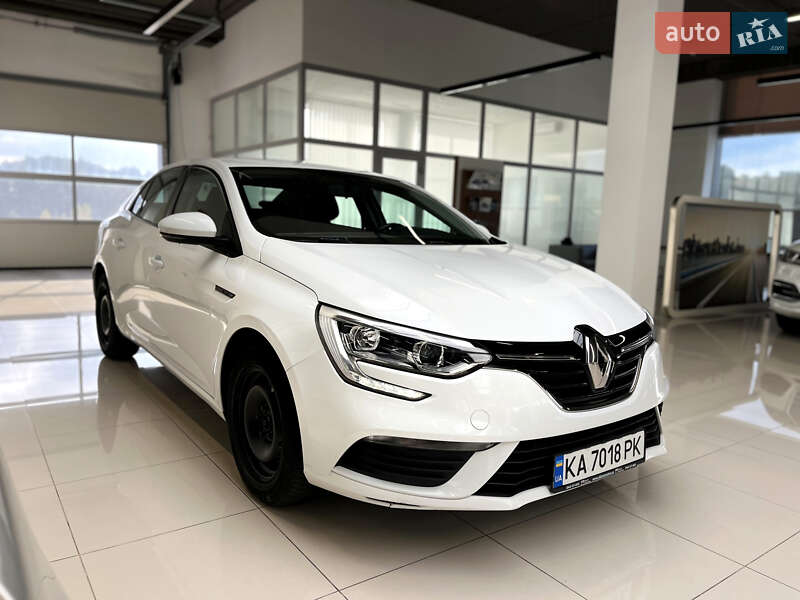Седан Renault Megane 2018 в Хмельницком