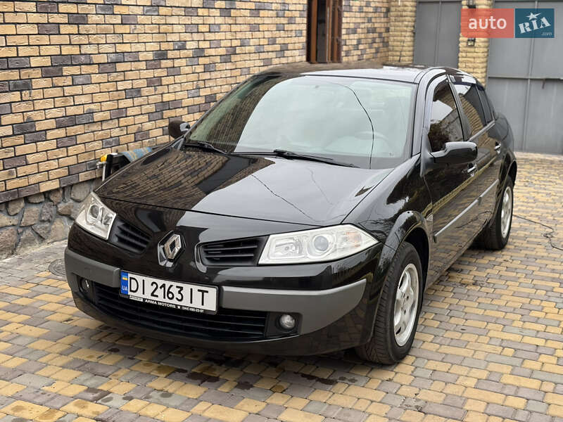 Седан Renault Megane 2007 в Новом Буге Седан Renault Megane 2007 в Новом Буге
