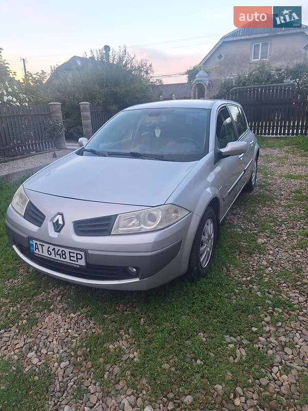 Хэтчбек Renault Megane 2005 в Калуше