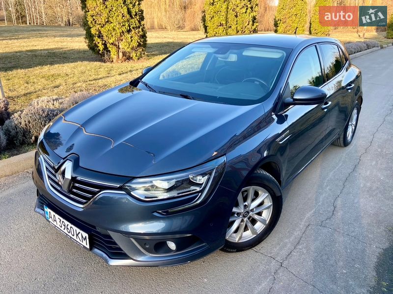 Хэтчбек Renault Megane 2017 в Умани Хэтчбек Renault Megane 2017 в Умани