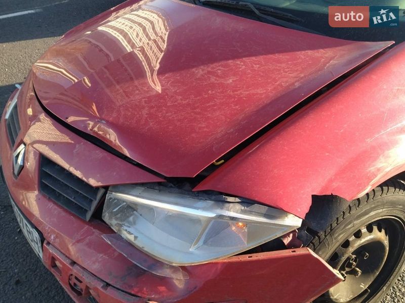 Хэтчбек Renault Megane 2004 в Киеве