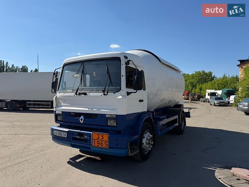 Цистерна Renault Midlum 1999 в Киеве
