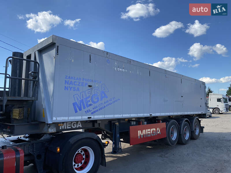 Зерновоз - полуприцеп MEGA MNW 2008 в Житомире