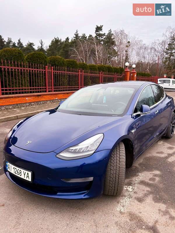 Седан Tesla Model 3 2020 в Белой Церкви Седан Tesla Model 3 2020 в Белой Церкви