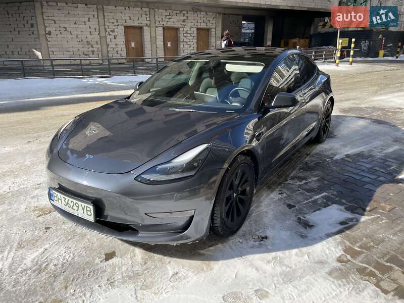 Седан Tesla Model 3 2022 в Одессе Седан Tesla Model 3 2022 в Одессе