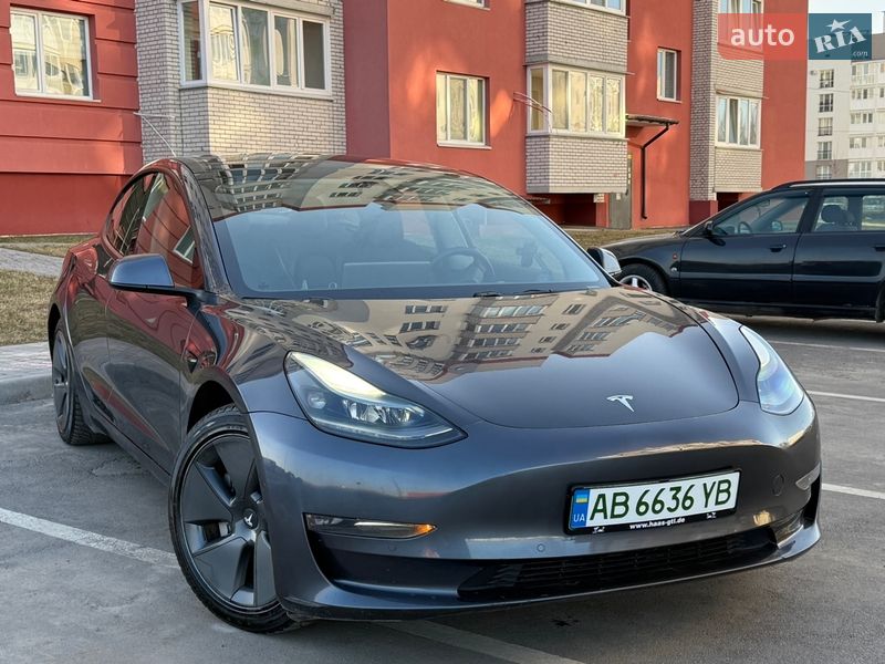 Седан Tesla Model 3 2021 в Вінниці
