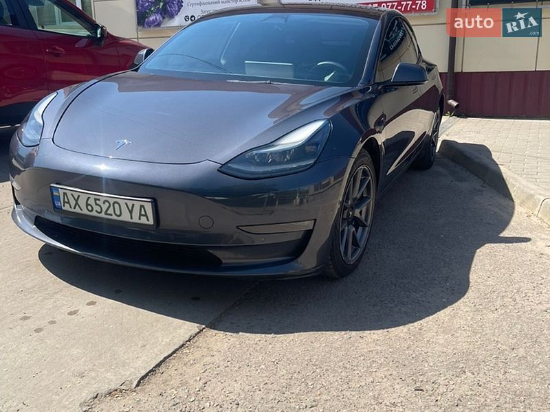Седан Tesla Model 3 2022 в Харькове