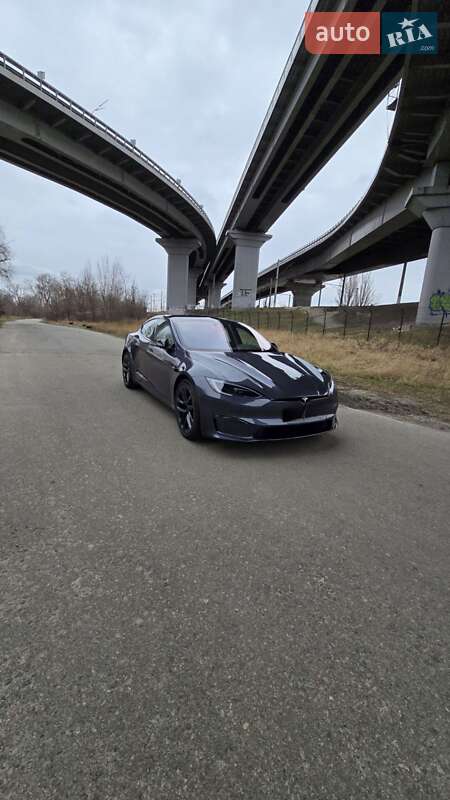 Лифтбек Tesla Model S 2021 в Киеве