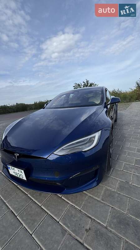 Лифтбек Tesla Model S 2021 в Ровно