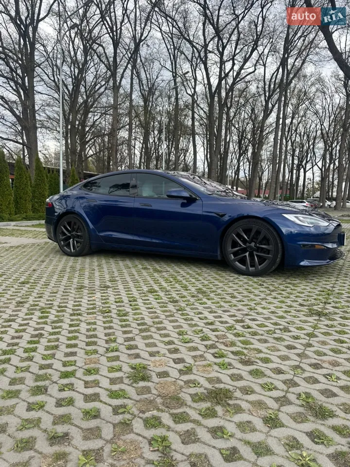 Tesla Model S 2022 photo 2