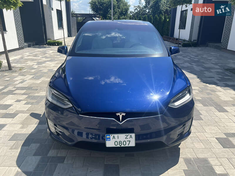 Внедорожник / Кроссовер Tesla Model X 2016 в Буче Внедорожник / Кроссовер Tesla Model X 2016 в Буче