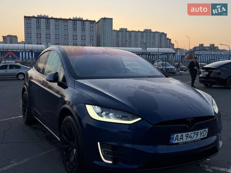 Внедорожник / Кроссовер Tesla Model X 2016 в Киеве Внедорожник / Кроссовер Tesla Model X 2016 в Киеве