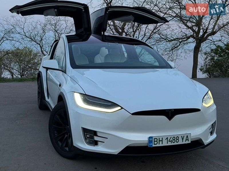 Внедорожник / Кроссовер Tesla Model X 2020 в Одессе