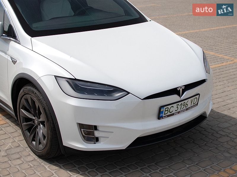 Внедорожник / Кроссовер Tesla Model X 2019 в Львове Внедорожник / Кроссовер Tesla Model X 2019 в Львове