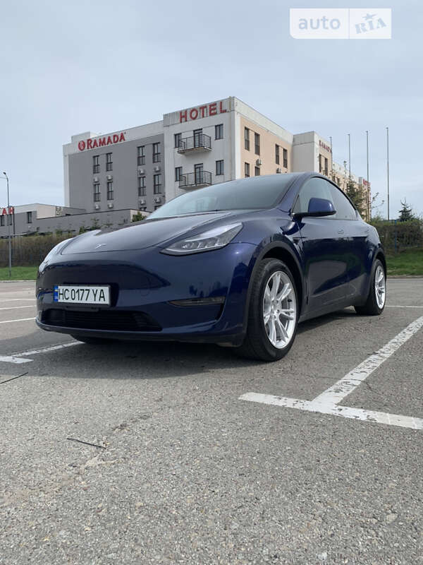 Внедорожник / Кроссовер Tesla Model Y 2022 в Львове