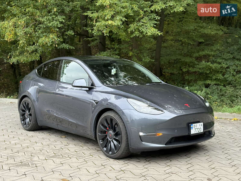 Внедорожник / Кроссовер Tesla Model Y 2023 в Тернополе Внедорожник / Кроссовер Tesla Model Y 2023 в Тернополе