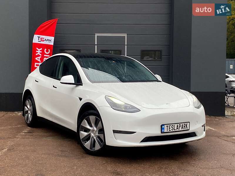Внедорожник / Кроссовер Tesla Model Y 2022 в Киеве