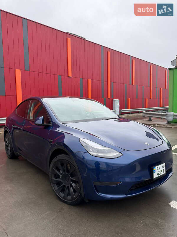Внедорожник / Кроссовер Tesla Model Y 2022 в Киеве