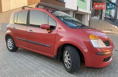 Хэтчбек Renault Modus 2006 в Львове Хэтчбек Renault Modus 2006 в Львове