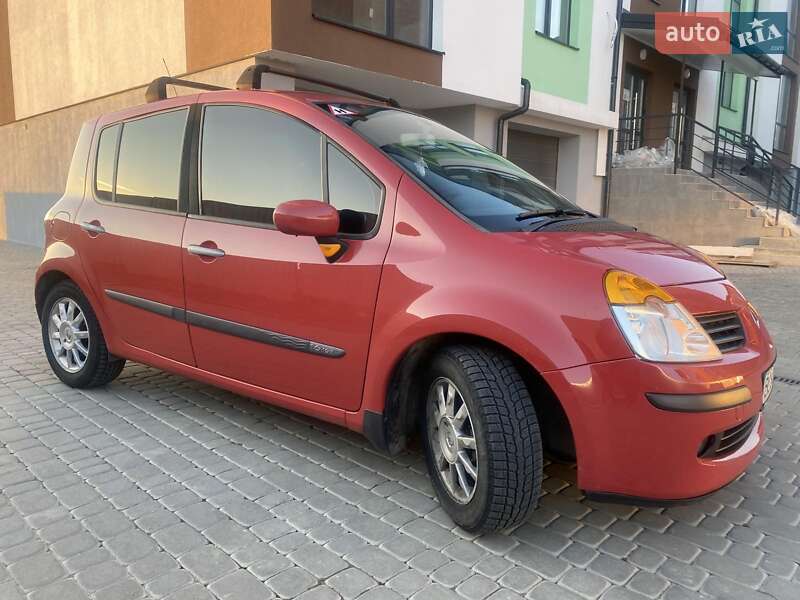 Хэтчбек Renault Modus 2006 в Львове